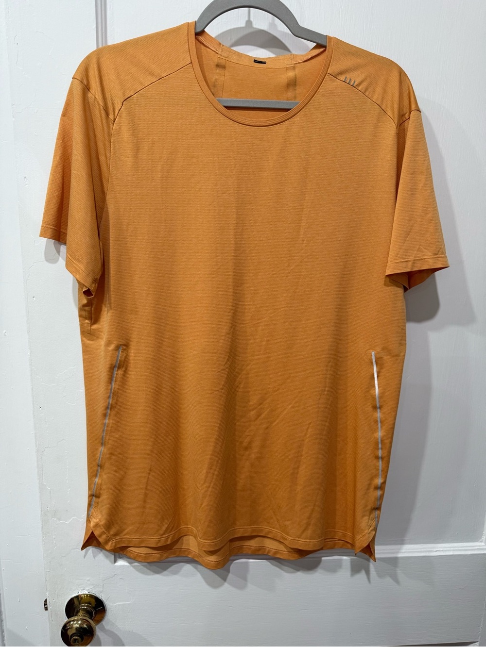 lululemon Men's Short Sleeve Running Exercise Fitness Shirt Light Orange EUC S